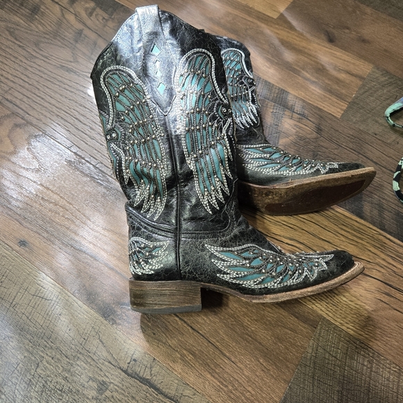 Black and Teal leather Corral  Boots. - Picture 1 of 6